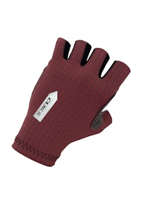 Q36.5 Pinstripe Summer Gloves